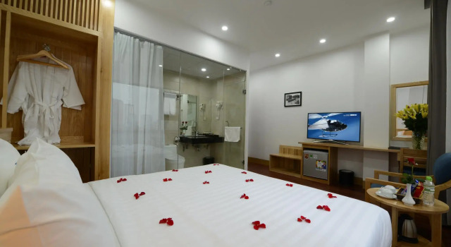 Семейный номер Standard Blue Hanoi Inn City Hotel