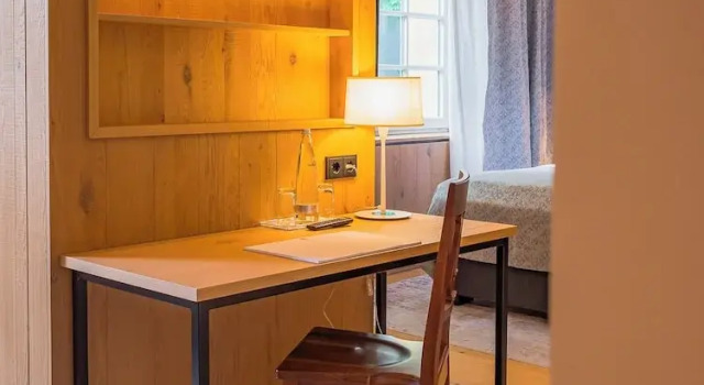 Номер Superior Gutshotel Menterschwaige - Heritage Boutique Hotel with Timless Elegance
