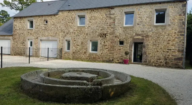 Les Gîtes d' Herquetot " les Bruyères", Book Hotel La Hague Normandy