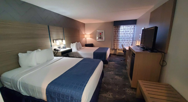 Четырёхместный номер Standard Best Western Historic Frederick