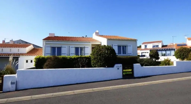 Maison Les Sables-d'Olonne, 4 pièces, 6 personnes - FR-1-427-22, Забронировать Отель Бизнес-отели Ле-Сабль-д'Олон, 4* 5*