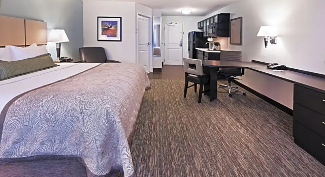 Двухместная студия Candlewood Suites San Angelo TX by IHG