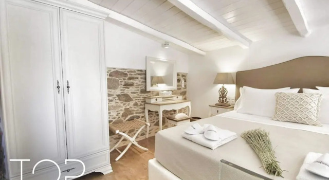 Top Suites