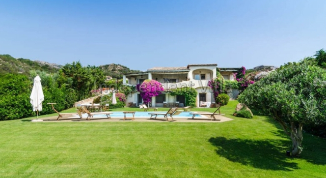 Luce Lux - Independent Villa with Private Pool, Book Villa Porto Cervo Emerald Coast