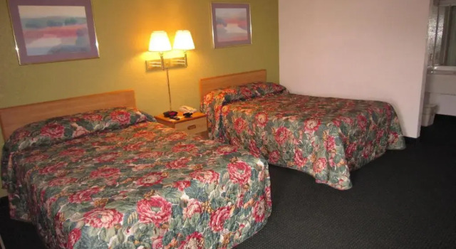 Standard- firedobbelt værelse Plaza Inn
