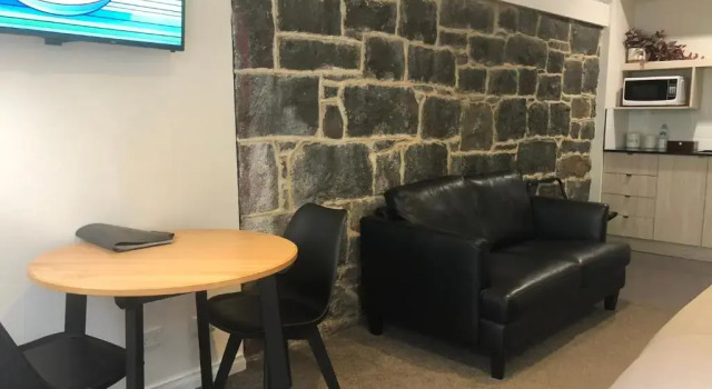 Студия Port Boutique Accommodation
