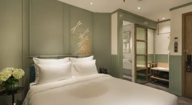 Номер Deluxe La Passion Hanoi Hotel & Spa