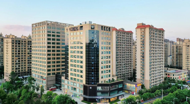 Ji Hotel Kunming Xinluoshi Bay