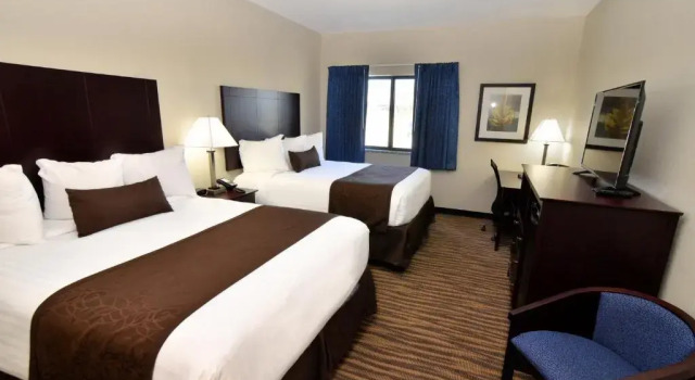 Cornerstone Inn & Suites Oelwein, Забронировать Отель Элвайн Айова