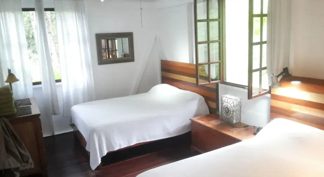 Casa Mono at Monkey Tree, Book Hotel Carenero Island Panama