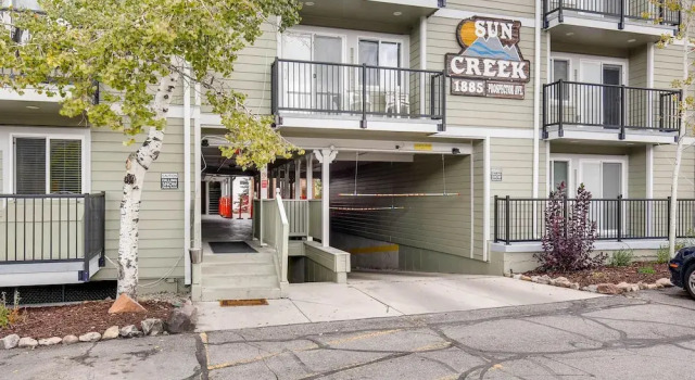 Suncreek A-7 by Park City Lodging, Забронировать Отель Отели Парк-Сити 4 звезды, рядом с Skatepark, 4*