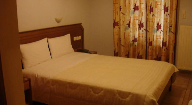 Guesthouse Papastathis, Book Hotel Kalabaka Thessalia