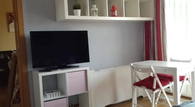 Apartamento Calle Mauricio Legendre, Забронировать Апартаменты/квартира Чамартин Мадрид, рядом с Церковь Нуэстра-Сеньора-дель-Эспино