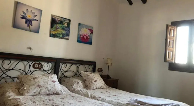 Cortijo el Ciego, Book Hotel Alcala la Real 