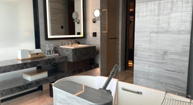Xuzhou Marriott Hotel Lakeview