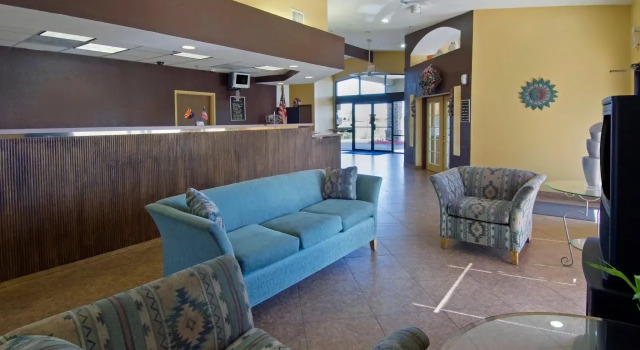 Americas Best Value Inn Phoenix I-10 West, Забронировать Отель  