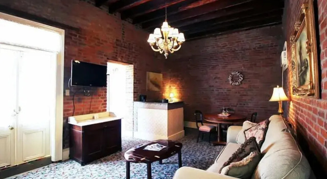 Номер Economy The Olivier House Hotel