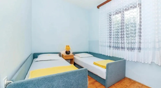 Amazing Home in Crikvenica With Wifi and 2 Bedrooms