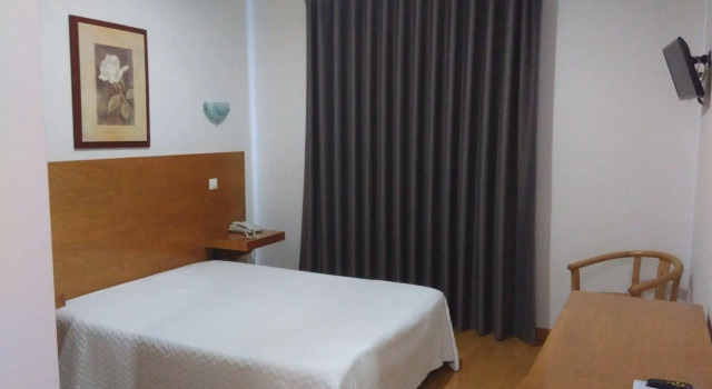 Dom Hotel, Забронировать Отель Пеньяфьель Провинция Дору