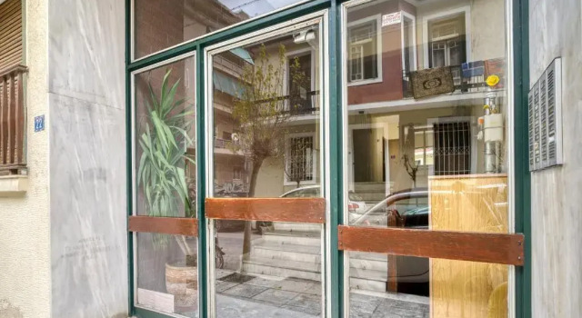 Апартаменты Lovely Sunlit Central Athens 2 Bedroom 2 Bathroom Condo