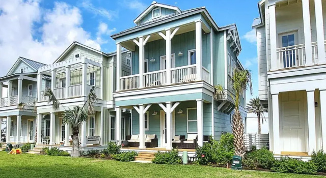 Coconut Cottage 244 BR