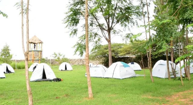 Hasiru Holidays, Buchen Sie Hotel Attibele Karnataka