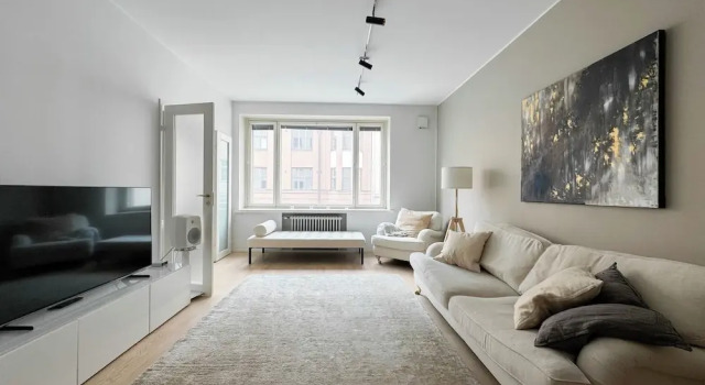 Stylish Downtown 2BR Flat with Sauna and Work Area, Забронировать Апартаменты/квартира Апартаменты Хельсинки, рядом с Музей естественной истории Хельсинки, Апартаменты/квартира