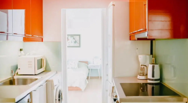 Двухместные апартаменты с балконом и с видом на город Best House Rooftop Apt Marina Zeas