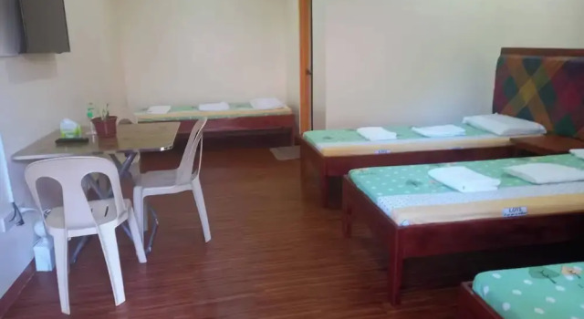 Room-camiguin Lanzones Resort -quadruple, Забронировать Курортный отель Мамбахао 