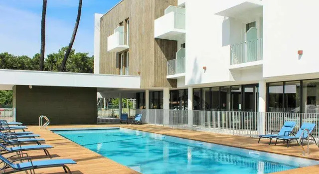Полулюкс ibis Styles Arcachon Gujan Mestras