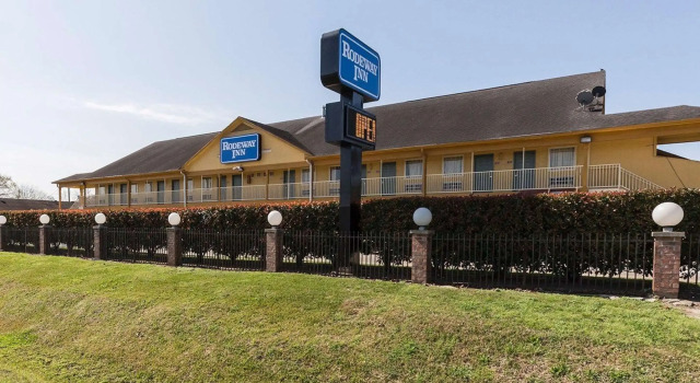 Rodeway Inn South Houston, Book Hotel South Houston Texas
