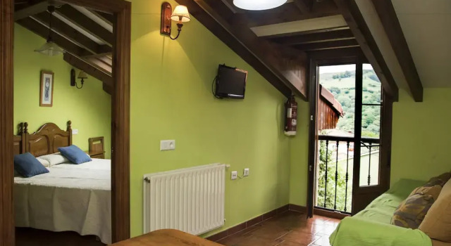 Apartamentos la Regoria