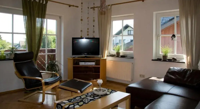 Ferienhaus Ginsterblüte, Забронировать Апартаменты/квартира Шлайден Айфель