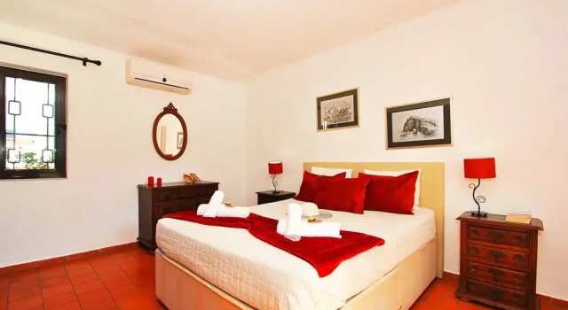 Villa Saint Tropez, Rezerwuj Willa Hotele w Algarve z basenem, Basen