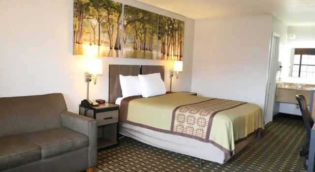 Номер Standard Days Inn by Wyndham Monroe, Louisiana