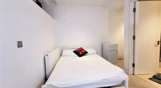 Double Room with en-suite - 1c