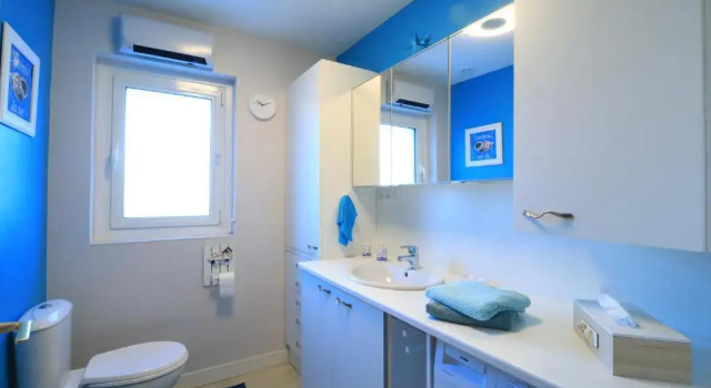 Appartement de 57m2 vue sur mer et plage, Varaa Huoneisto  
