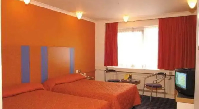 Grosvenor House, Забронировать Отель Отели Шефилд 3 звезды, рядом с Лазертаг-клуб Quasar Sheffield, 3*