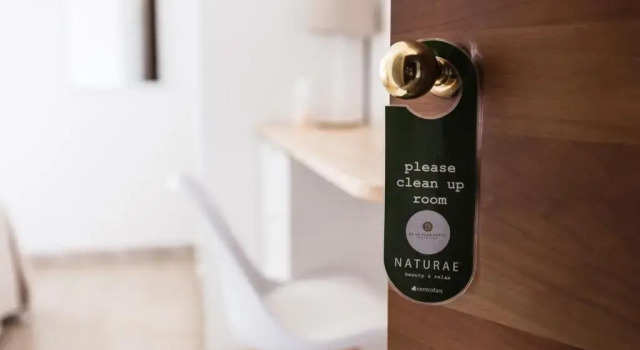 Номер Deluxe De La Ville Hotel
