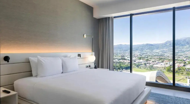 Двухместный номер Standard с красивым видом из окна Hilton San Jose La Sabana