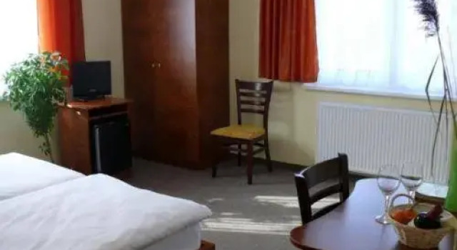 Germania Stadthotel, Reserva ahora Hotel Ellwangen 