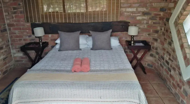 Kameelboom Lodge, Забронировать Отель Катху Постмасбург