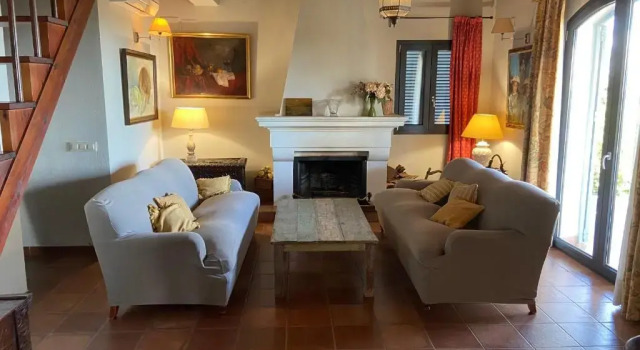 Casa Rural La Alcornocosa, Забронировать Отель Отели провинции Севильи с парковкой, Парковка