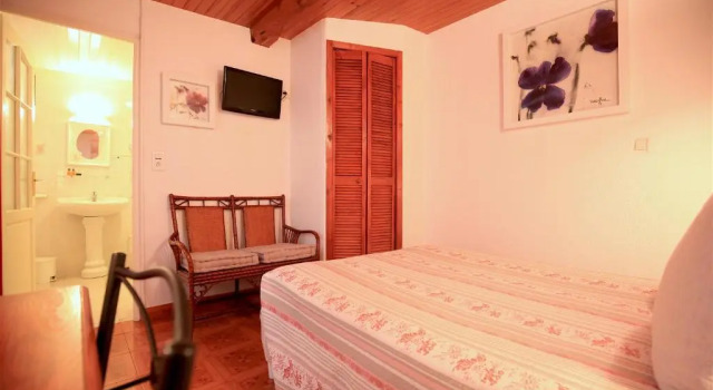 Номер Standard Hotel de La Pagézie