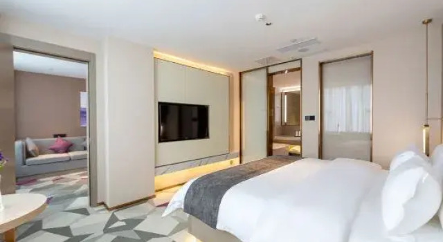 Люкс Deluxe Lavande Hotel (Haifeng Century Square Branch)