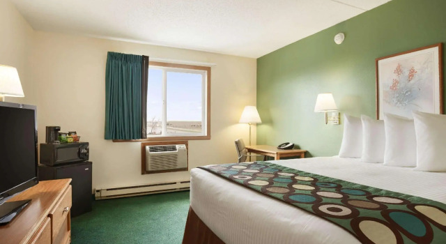 Двухместный номер Standard Super 8 by Wyndham West Fargo Main Ave ND