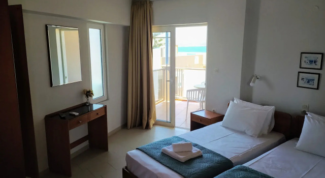 Girogiali beach hotel, Забронировать Гостевой дом Сталос Западный Крит, рядом с Пляж Сталос