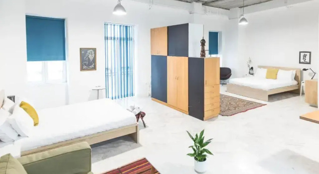 Студия Superior с балконом Concierge Downtown