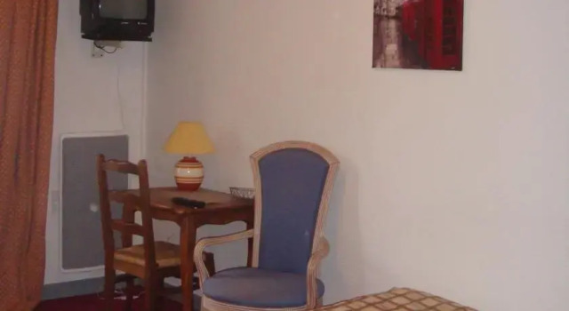 Hotel Les Gourmets, Prenota Hotel Hotel a Alvernia con parcheggio, Parcheggio