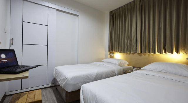 Двухместный номер Economy Le Bonheur Poshtel